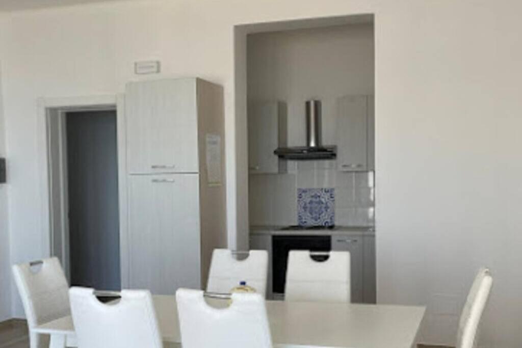 Appartamento Viva Vista Mare Trilo Primo Piano Porto Cesareo Esterno foto